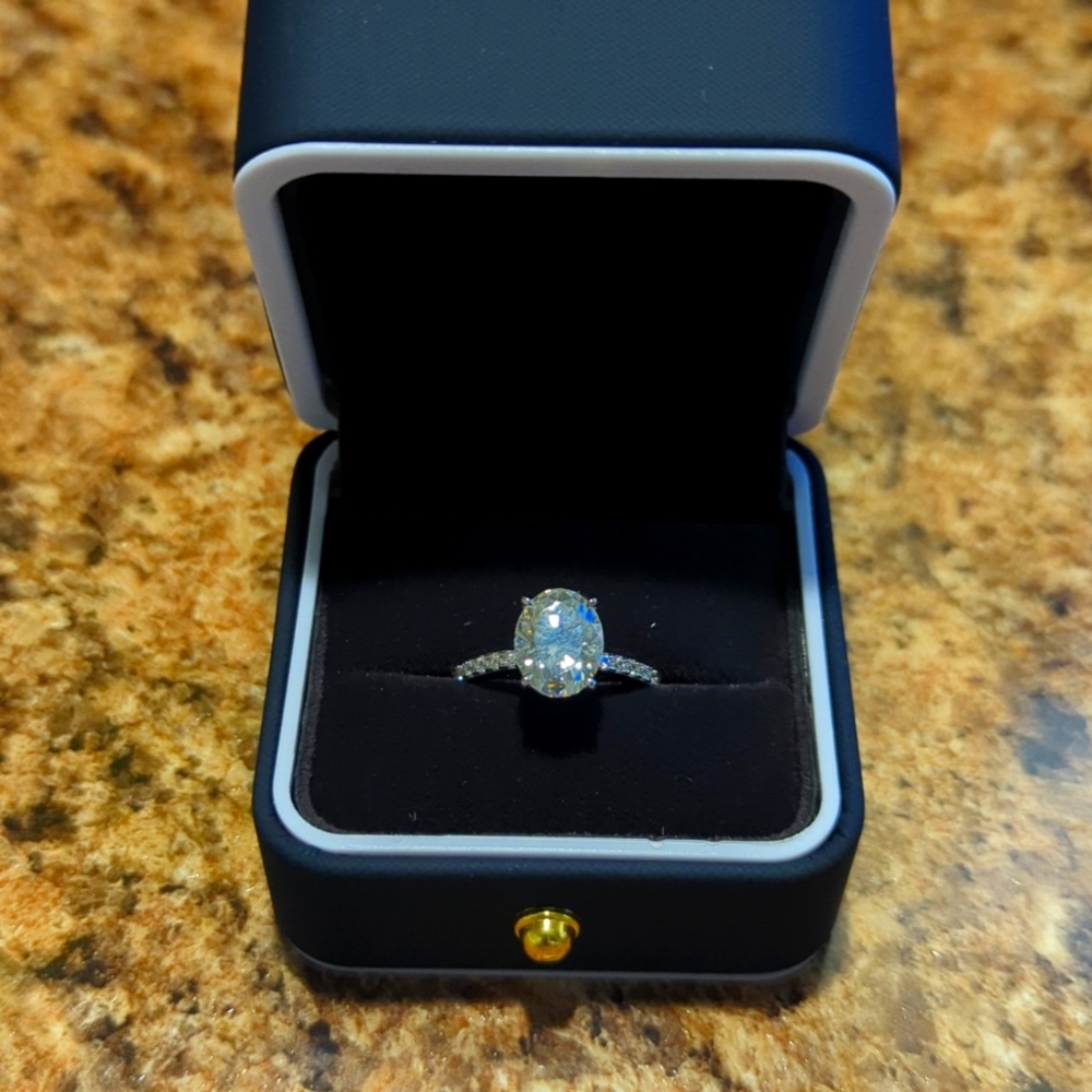 3ct Moissanite ring